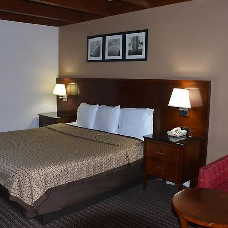 Americas Best Value Inn Augusta Historic Downtown Kültér fotó